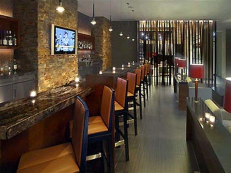 蒙特利尔机场诺富特酒店 多尔瓦勒 外观 照片